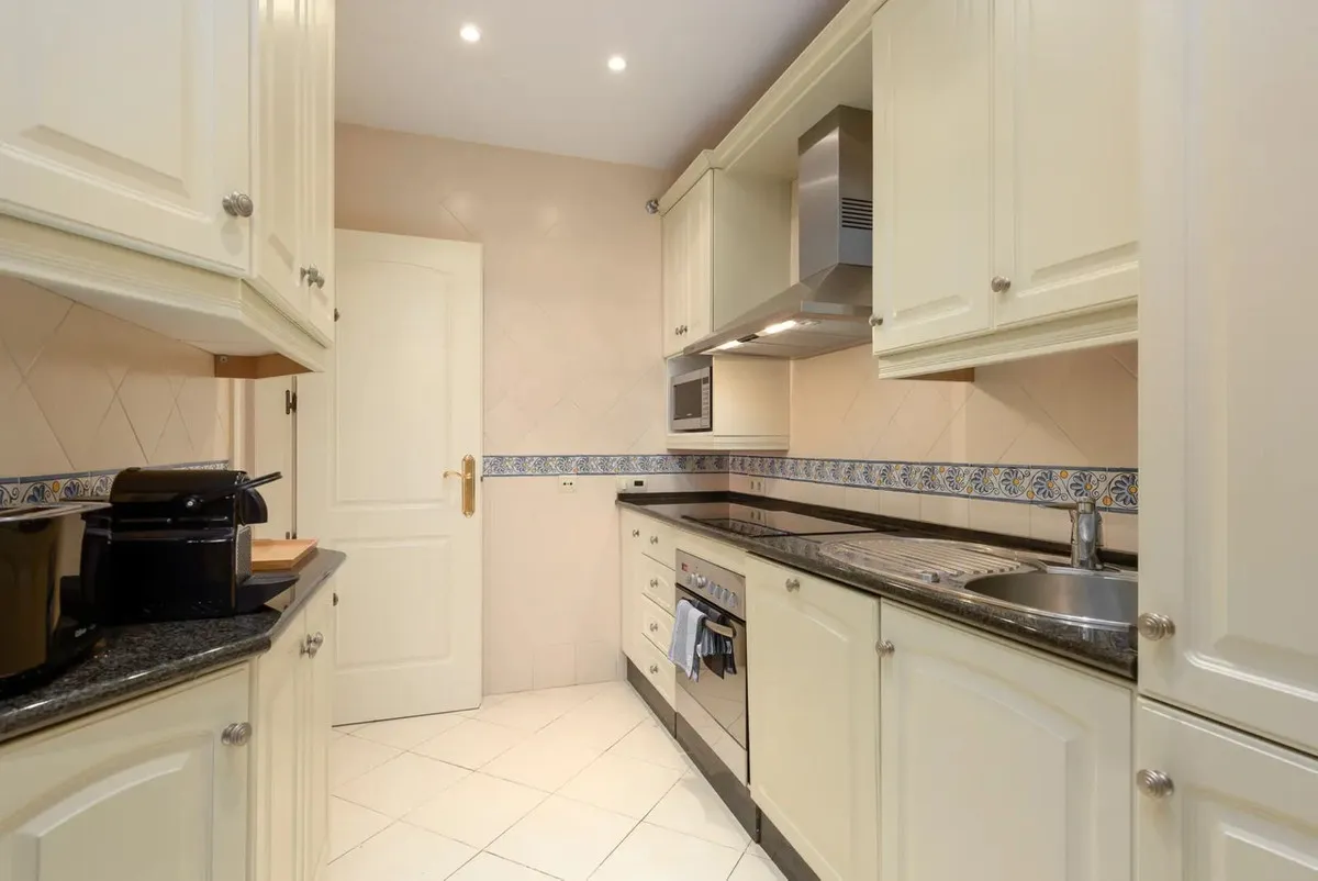 a85180ad-0bb5-4c9e-8ebc-743ab8900e3c