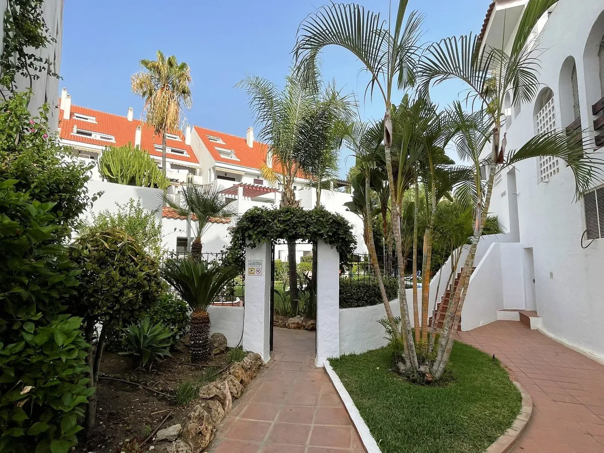 d1ced175-cb44-4b3f-a89d-9d0f380a7183