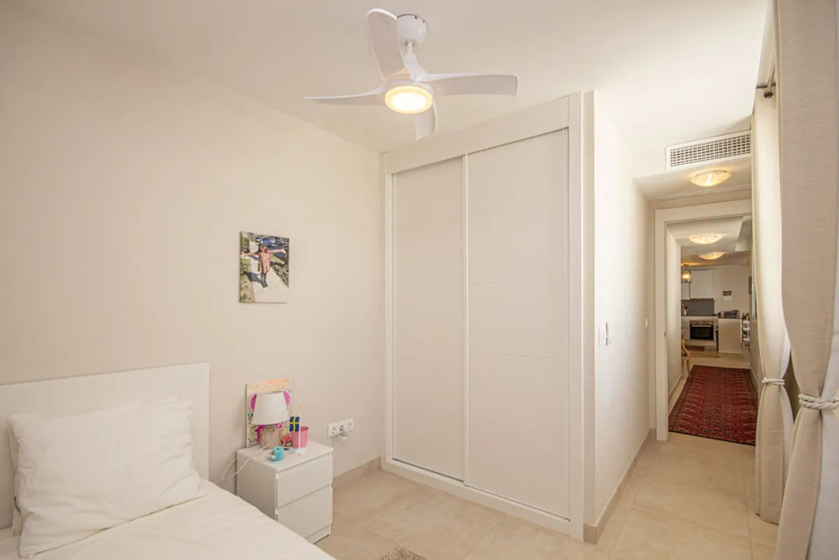 1523d0cf-3faf-4c60-aef6-b07a558ee63b