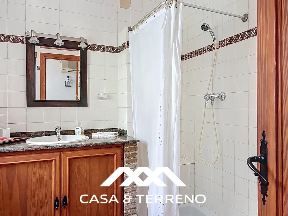 a74e98e8-40fe-4e6c-91e4-44f4246d853a