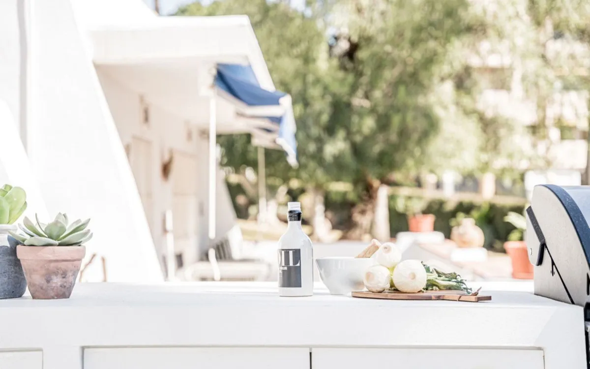 4d474eff-aeb0-42ed-8d25-34ce328edac1