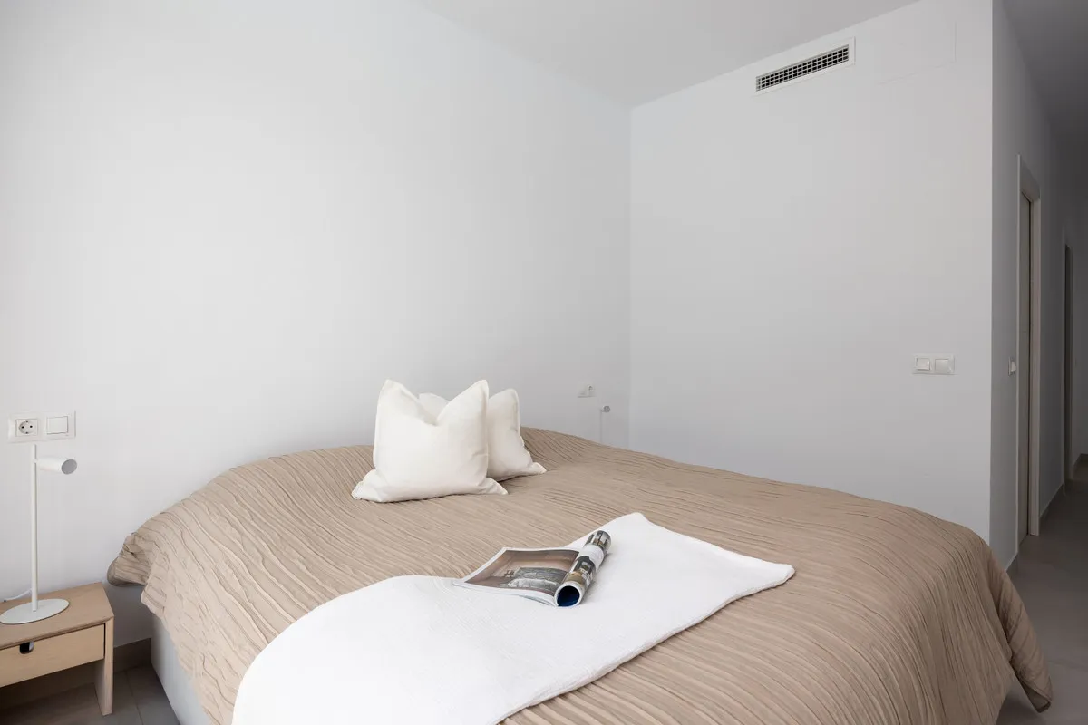 08f83678-6507-4e61-a9ef-d6cfa9bcf110