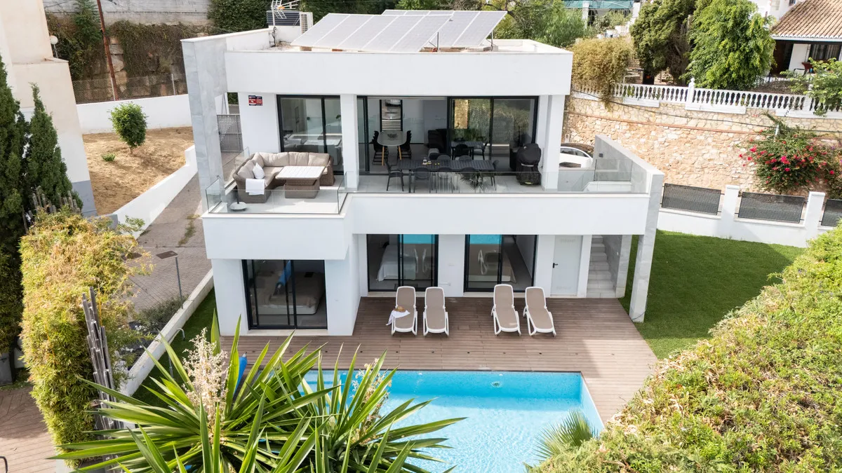 236d7ee3-8987-432b-b9c1-6ae231e3e656