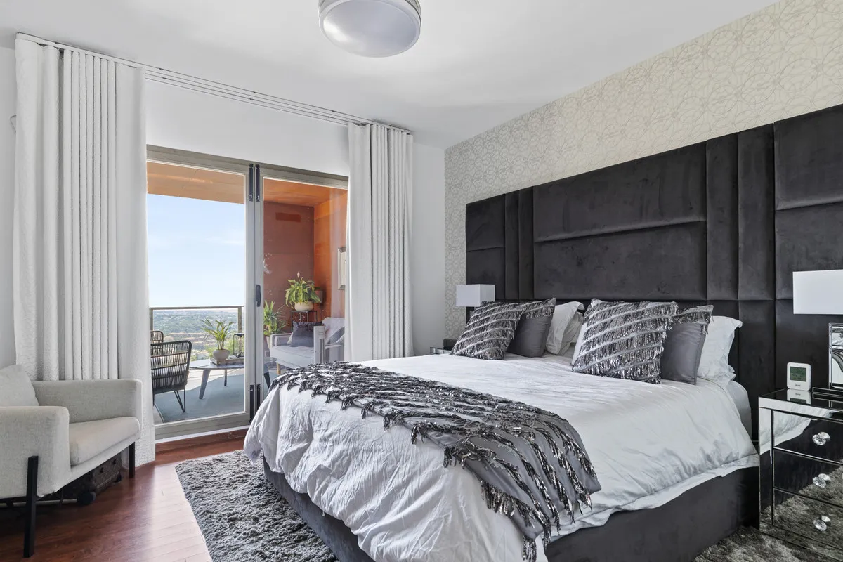 34b7f4e2-b21d-47ea-9295-bf0bb010cdd7