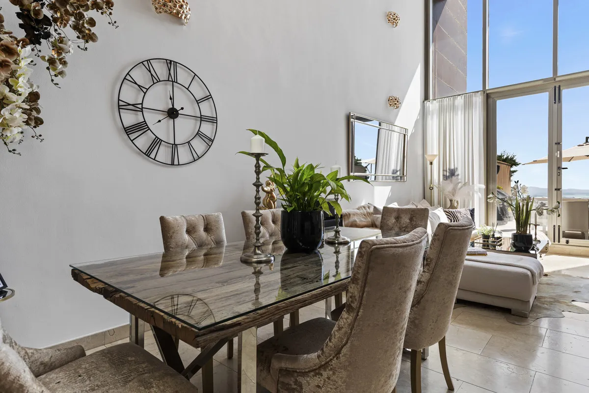 a793385f-2e58-42c6-930c-3d5508d58047