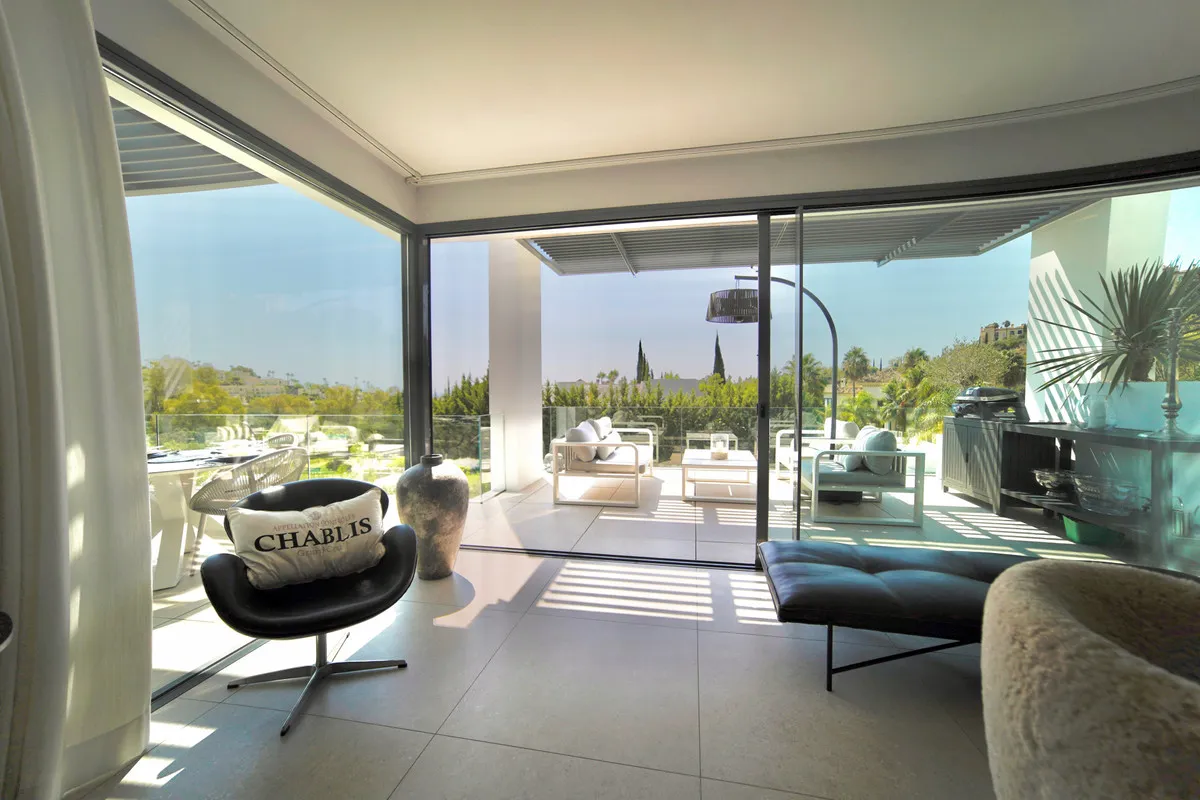 2027e3e4-33f7-4f41-af35-80d0a2cc6863