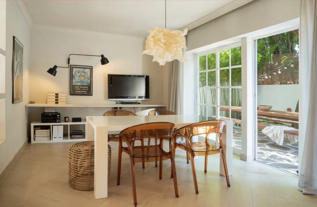 28bacef5-44c9-4ff6-994f-123fb9c66898