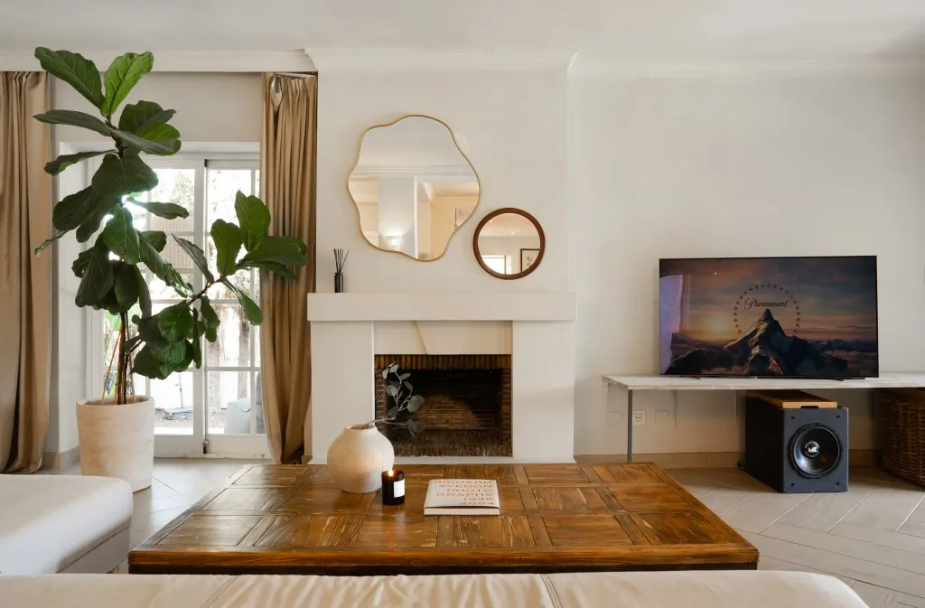 7a4bbc87-0bb4-41e6-9ce8-ebdad729e9fd