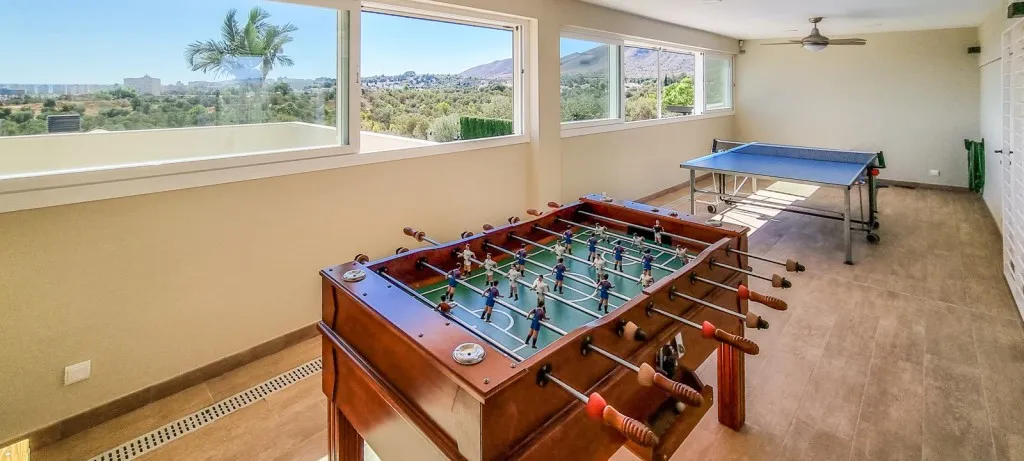 971d14f4-9b41-410a-a452-66c730e43393