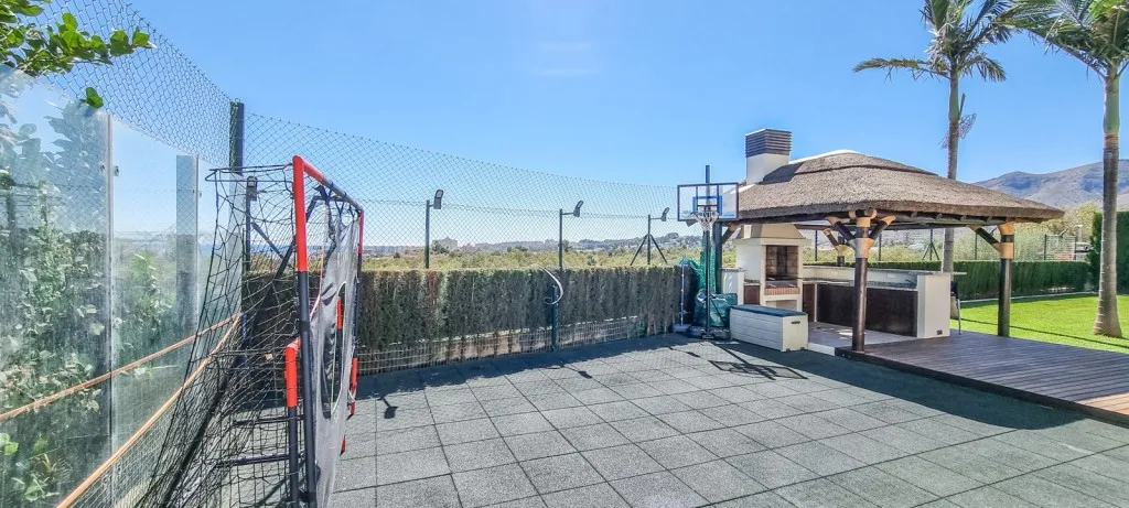 f7cf097c-387c-451d-ab67-9132797e6de3