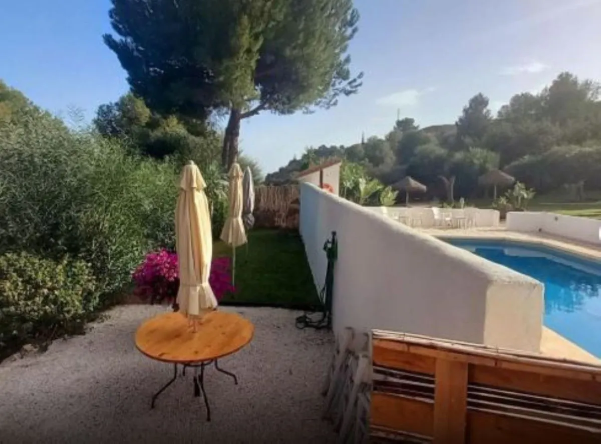 208f4315-f400-47e0-a367-4cc88c437dda