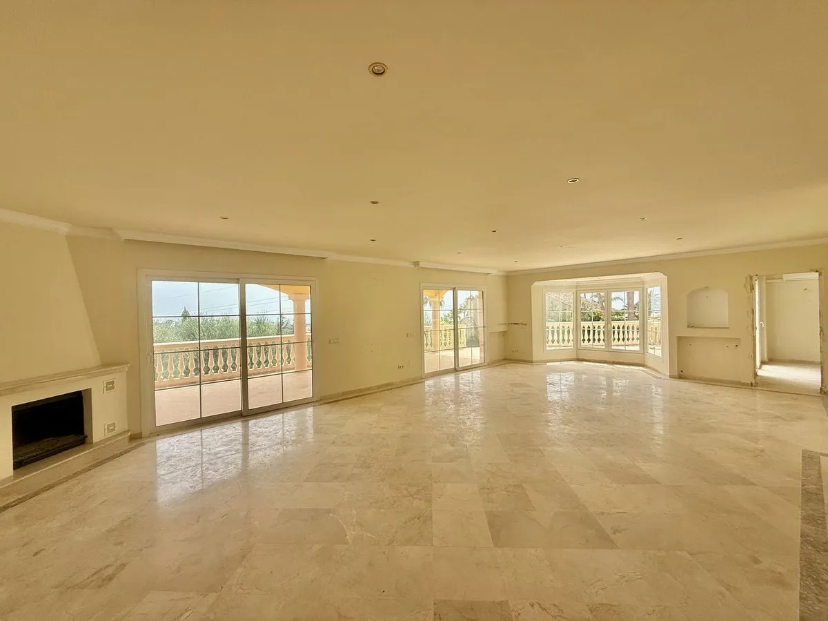 b8b776cf-5428-48db-92c0-f2cd4ca0d43f