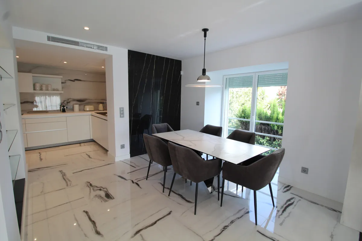 67564bc0-fe87-40ae-9c0a-e2deb88d66c8