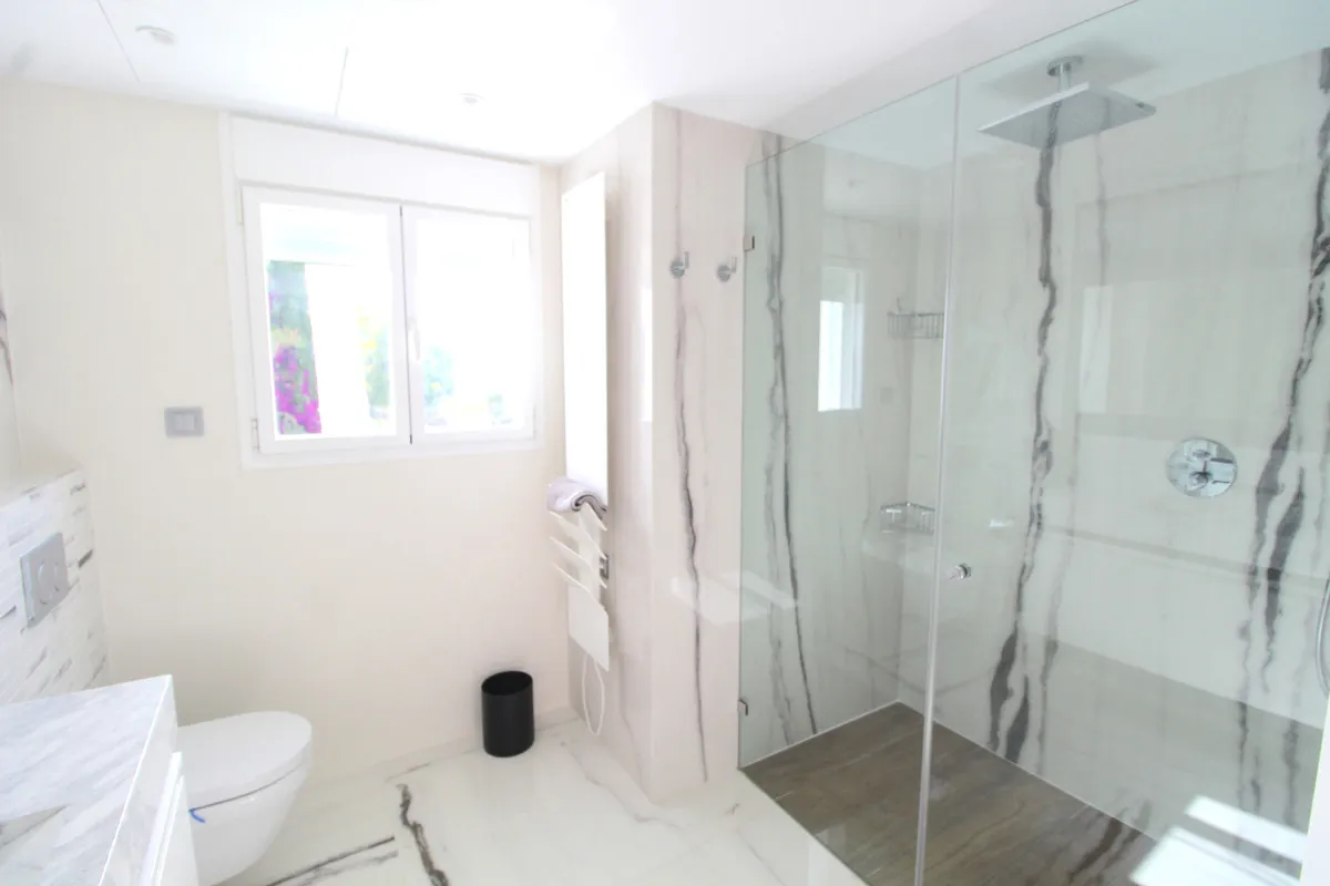 eb6e9ea0-72c9-4406-9d44-10b2b8228eef