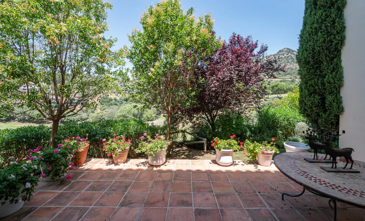 274e66c5-28dd-4898-80da-402e9c2930cb