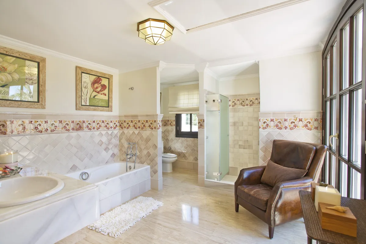 69575b3c-0480-4679-8992-6055c646d79d