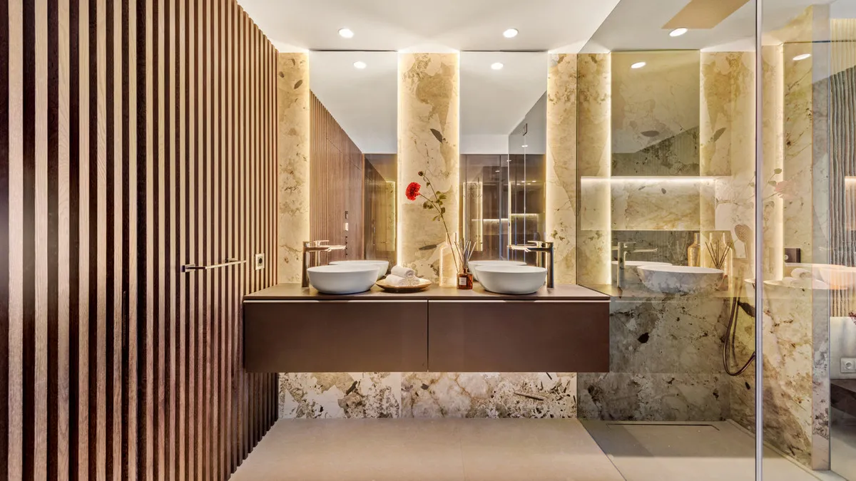 a8af56a6-da75-47b4-88a8-a5da91645b90