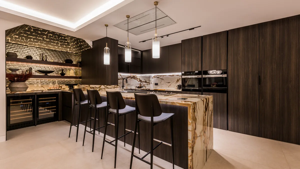 caa69ff3-c92c-4de0-b33b-a0d11c5b9f51