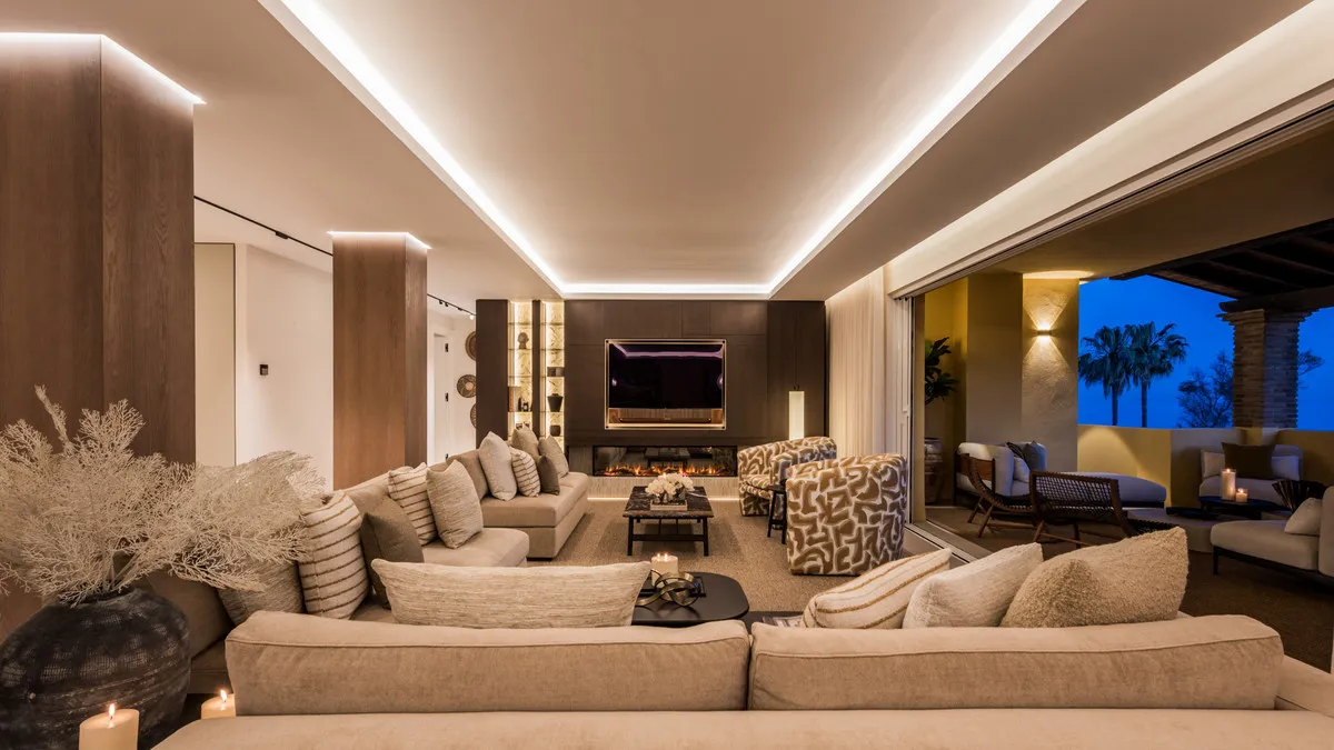 f7283a92-95cd-4b19-81f6-5addaf31a428