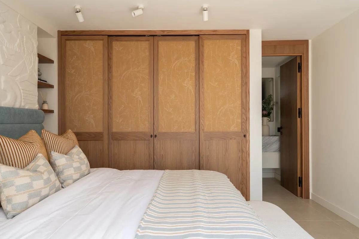 21b885e9-07f2-407a-919d-a57999f48f29