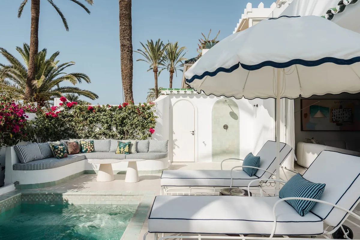 2e77ccda-1c33-4500-befd-1d33d5bc9f1e