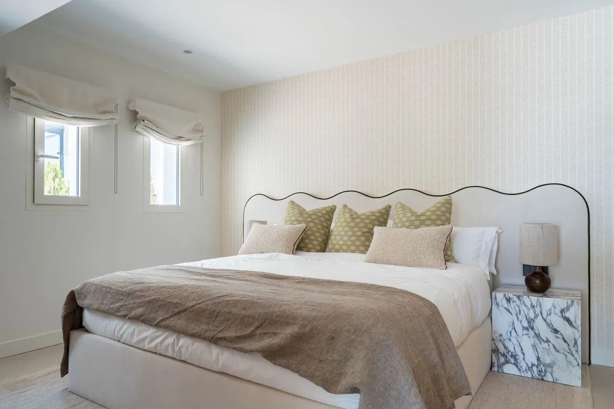 971c1c95-16ba-42f2-8991-cf8d4325fb15