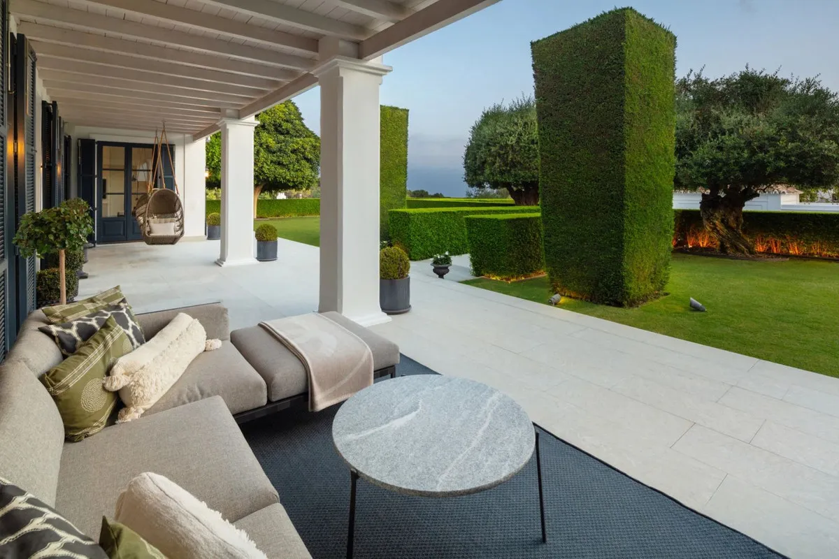 6b36ebfc-17f4-4e83-8981-bdcee57f7e33