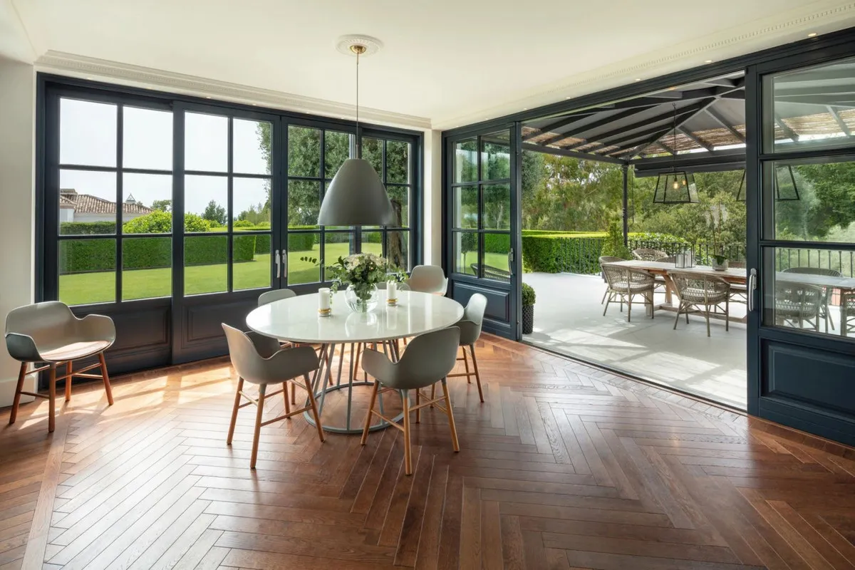 8a9ed2d5-90d0-468c-9e0a-ae5ef38f9ecf