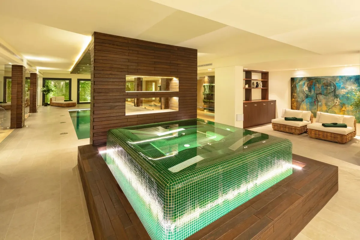 eaf97d9d-359d-4648-8f89-c5e9379696cc