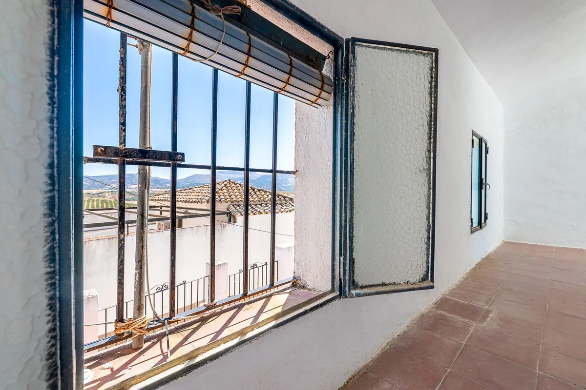 19cb282c-1867-402c-922b-5512d53bded6