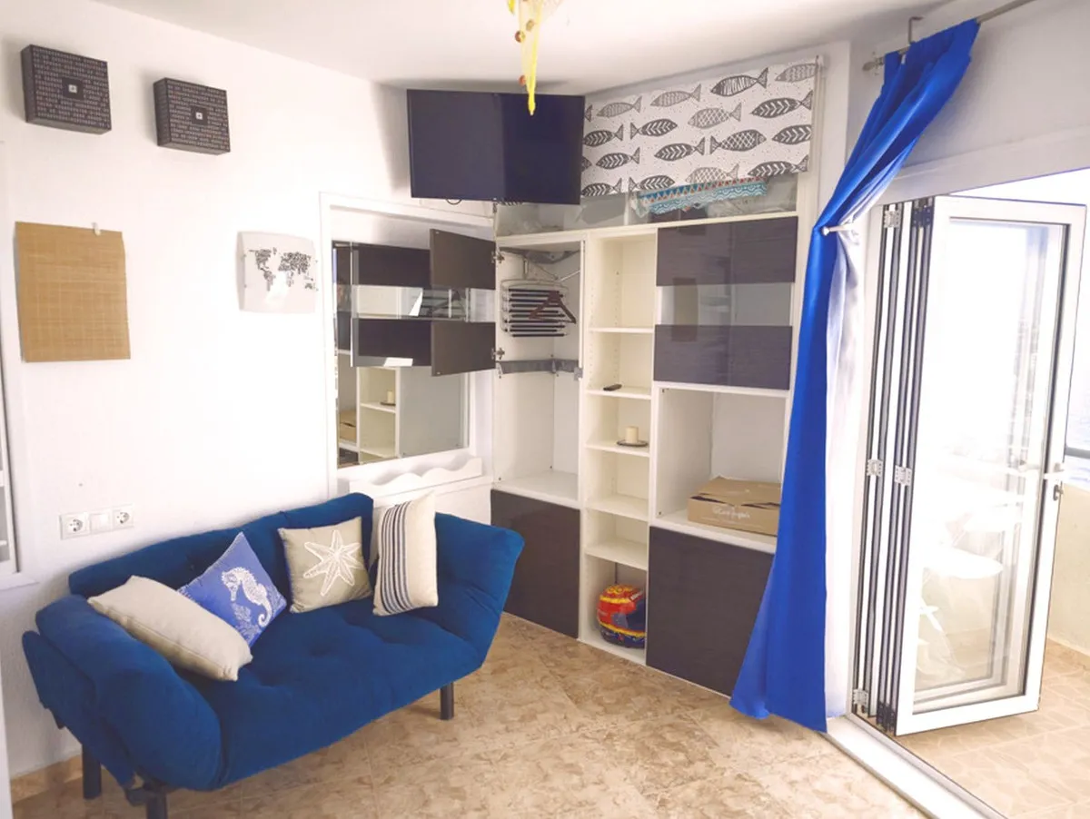 016f6d0e-62e9-47b6-b77b-5aa279259e96