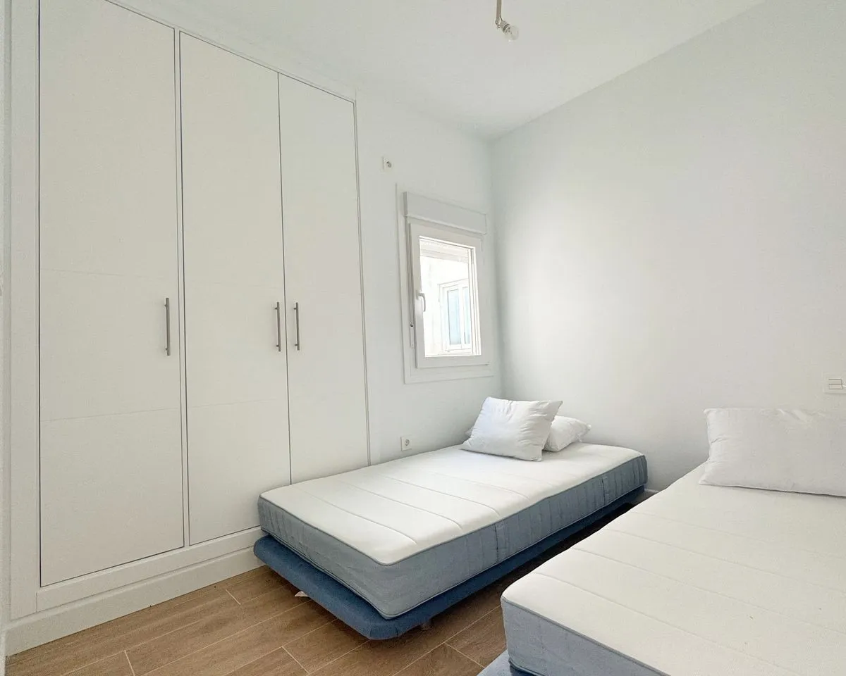 b3acd7d2-07ed-499d-adf2-0331e0a78528