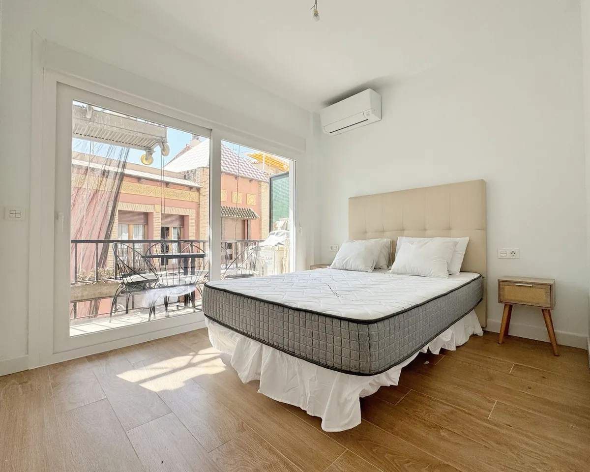 f9dc7533-b88d-4281-ba5f-15b04e986129