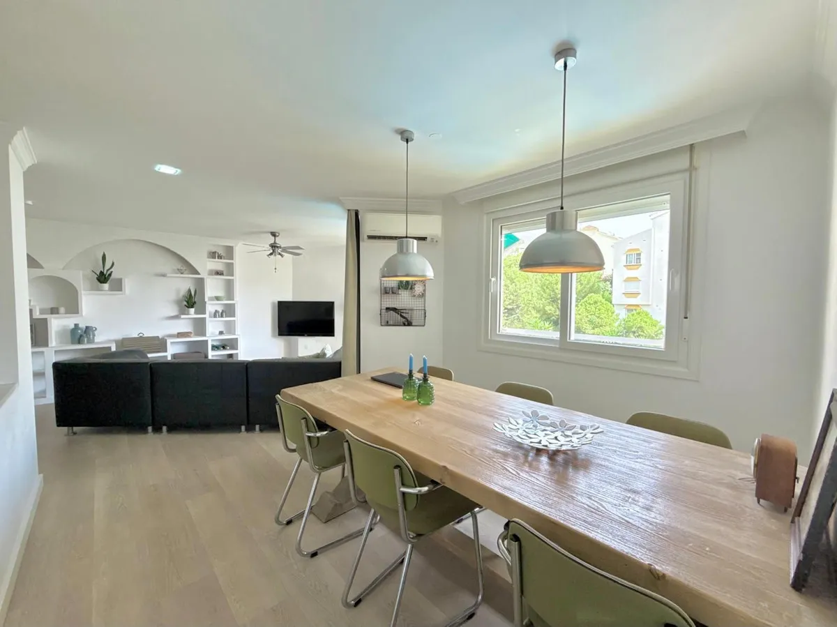 59c3e140-2619-44b3-b44d-56857f0284dd