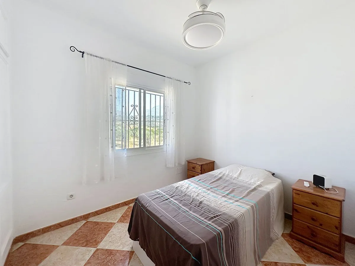 39f058ce-0deb-4769-a898-6c2845046a7c