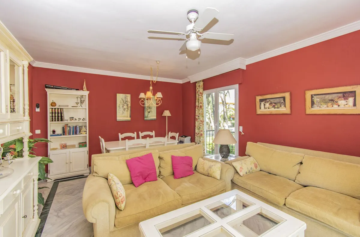 8bb27034-ff2a-4225-993d-bc4dfe6e5164