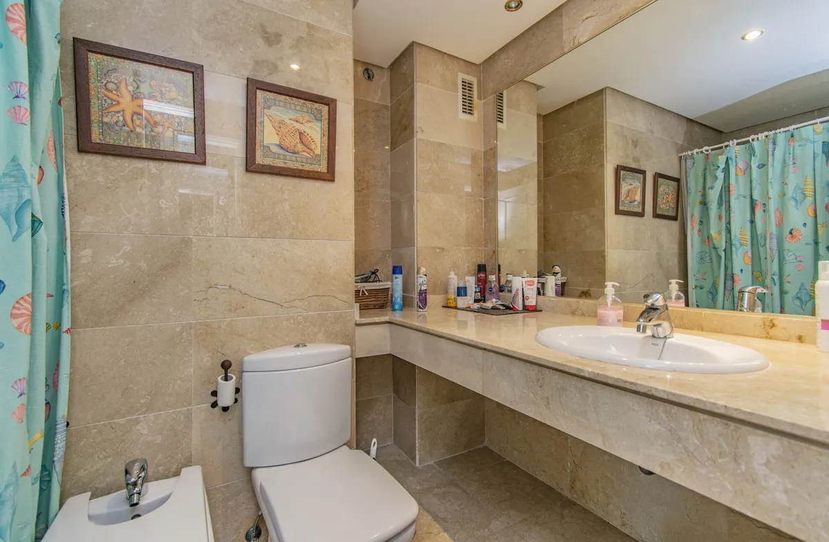 ede010f8-aa16-41b2-a4dc-198c7b70f68c