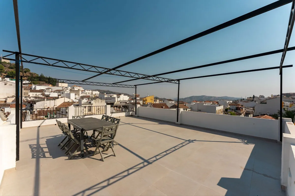 0270203d-d6c9-488c-b047-79246ac60733