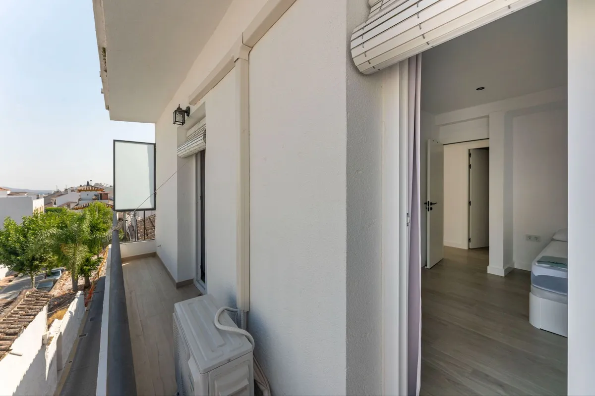 235c9881-eb89-4681-8a8c-cb4a35984697