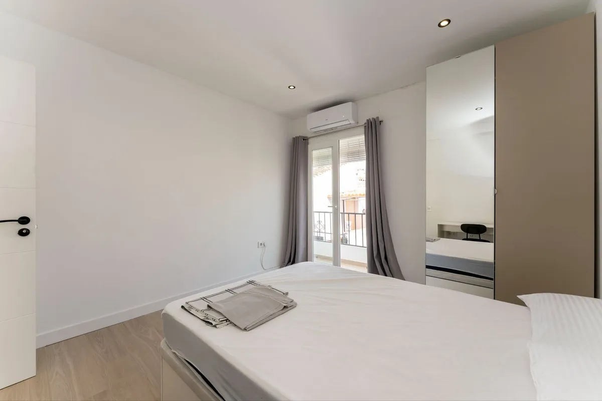 96f7e005-5e2a-4573-abdc-2019c13ae2a0