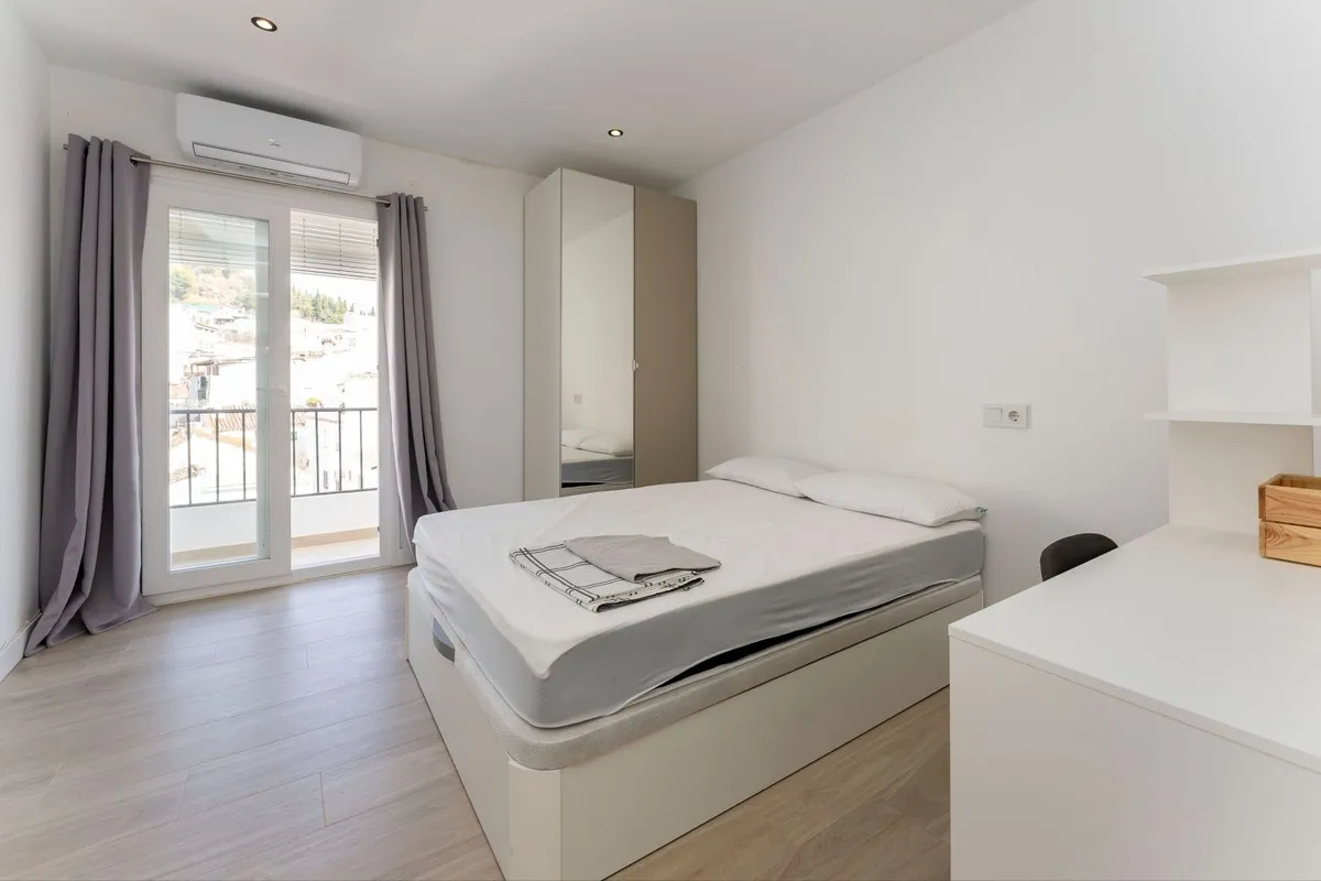 ae53ba3a-0116-470a-b486-d48c6443a2fe