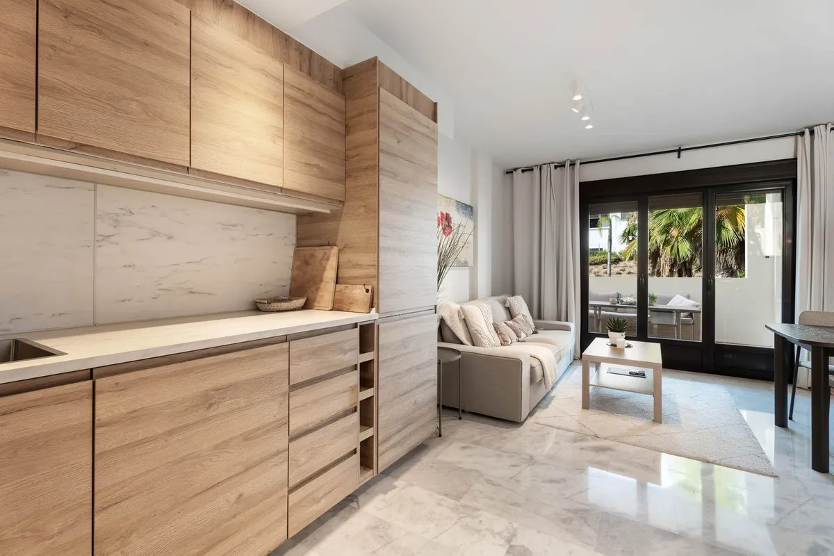 0d6f27ca-a702-4581-bb0e-c1d76729f6d6