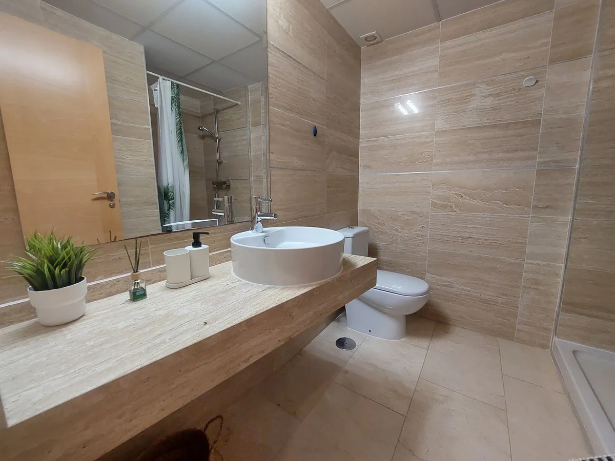 6a46266b-d951-442d-b8b3-a13ddd1f6b37