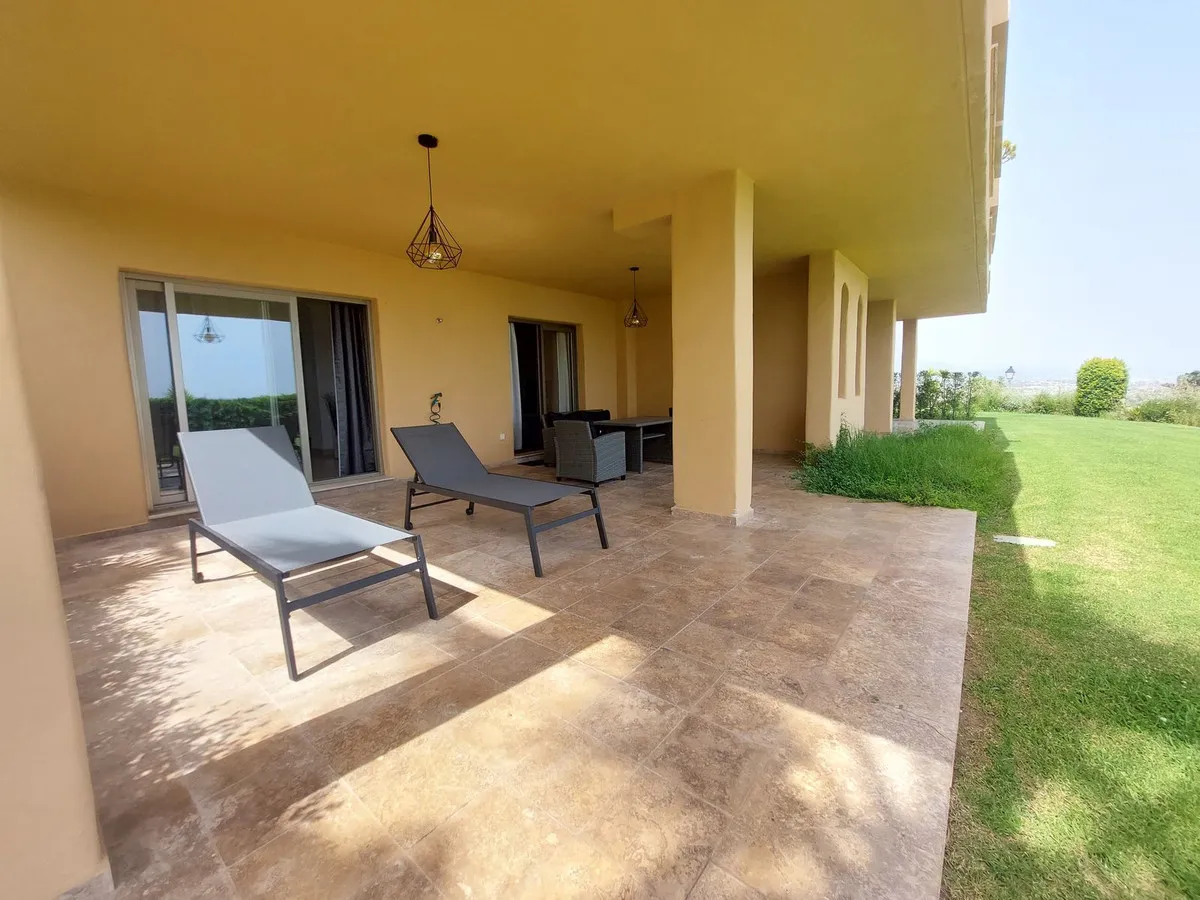 923a979e-b206-43b5-b8d3-2f6ddb8bfff8