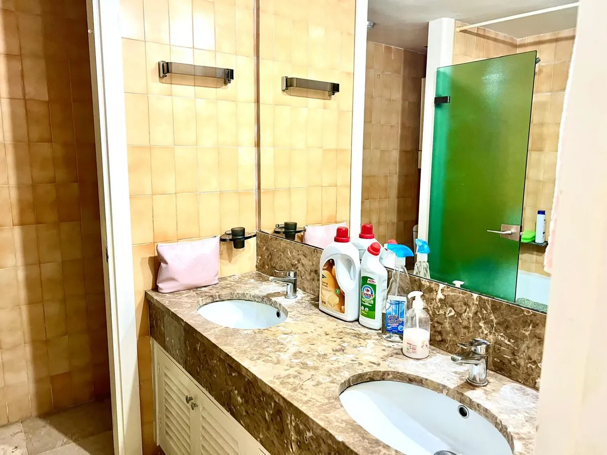 f6a41de2-9957-43ee-a560-dd06262ef950