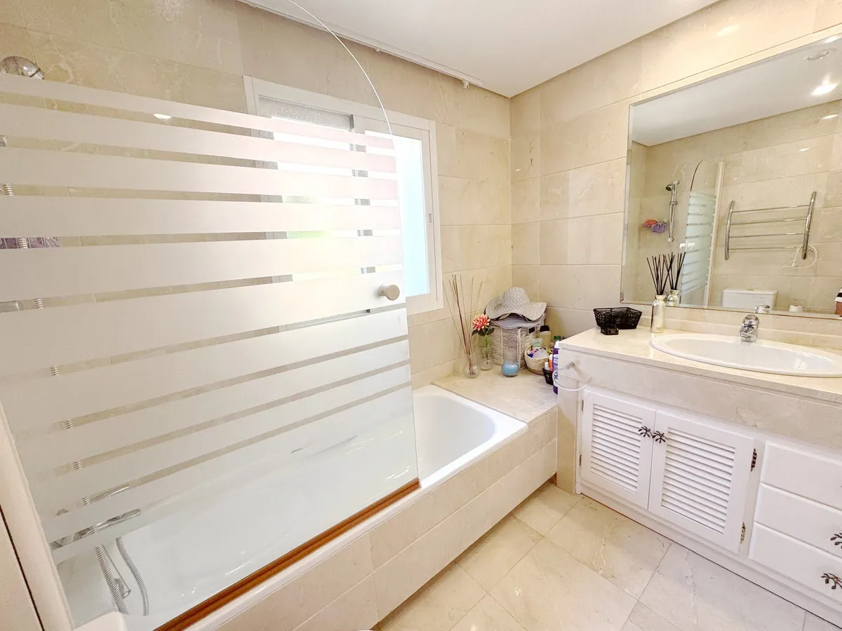 64ea2900-db53-4e75-bce4-a8724e4b7219