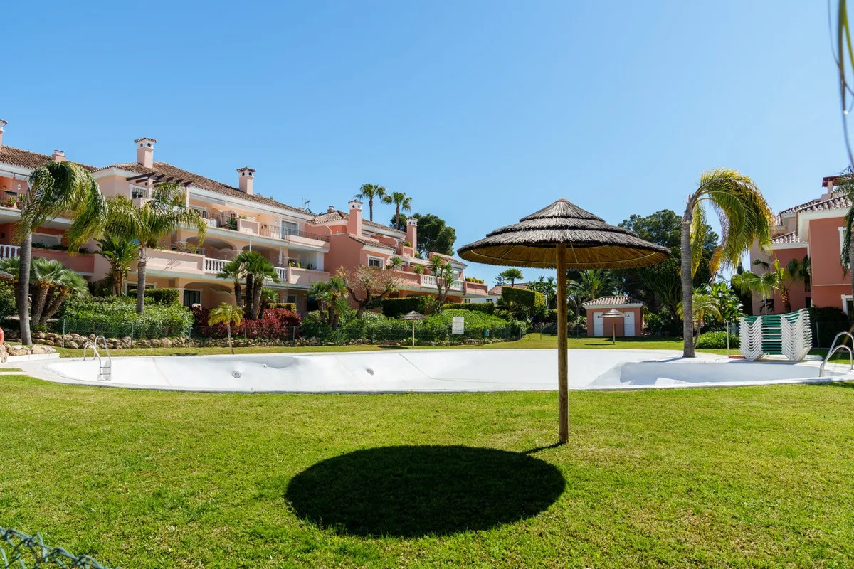 d2ca27c9-58cd-4410-a839-7dd05b79e805