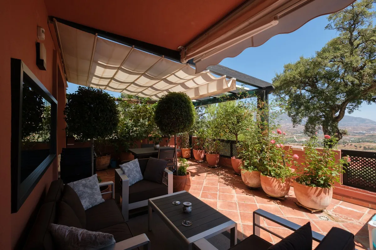 a86b851f-d7da-472f-b5b8-de4e92bb12c9