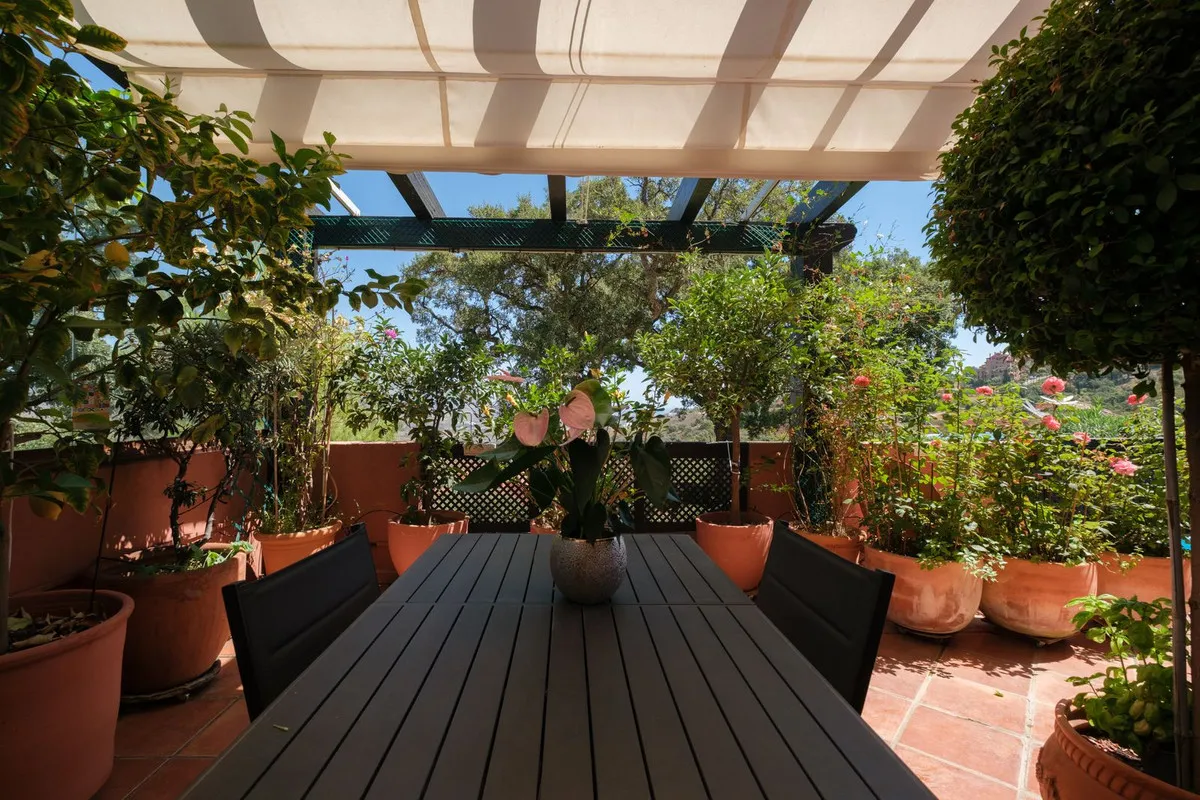 aad10018-93e9-4c31-9717-cdba8eab49a3