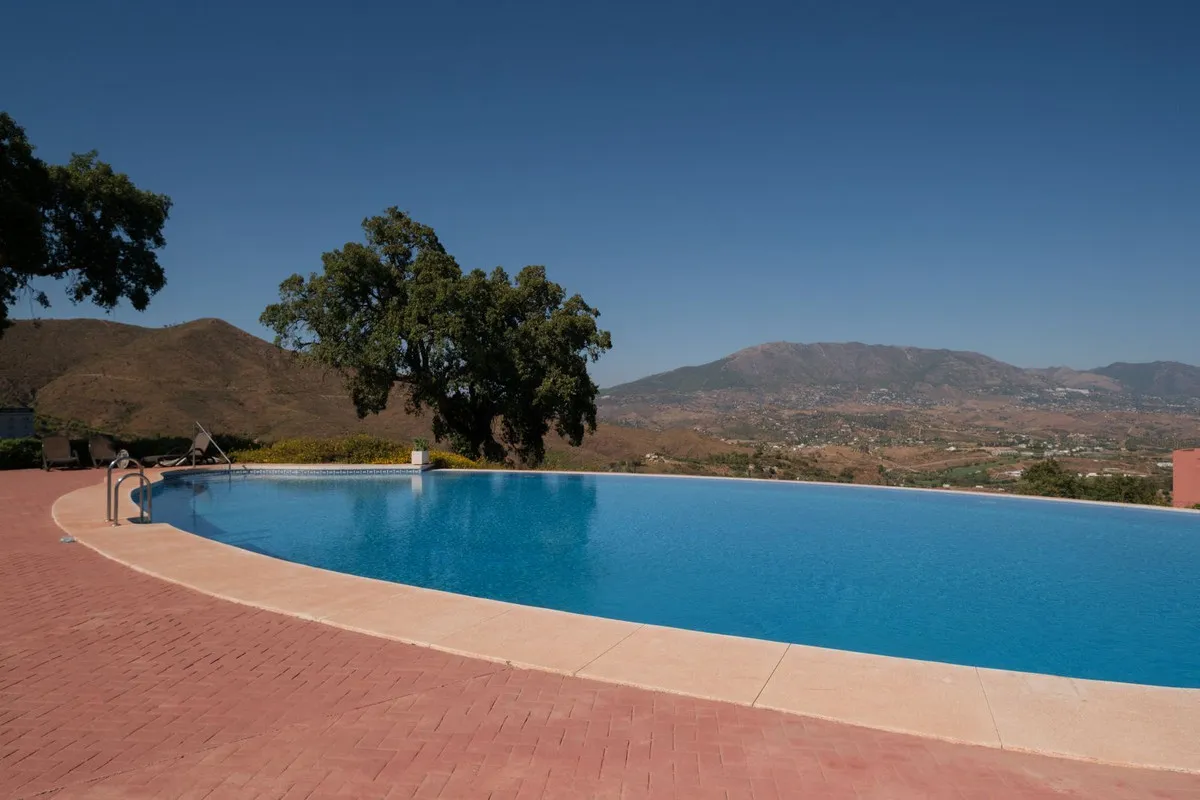 ad92bd17-2cb5-4725-ac1b-e2f9be6316ef